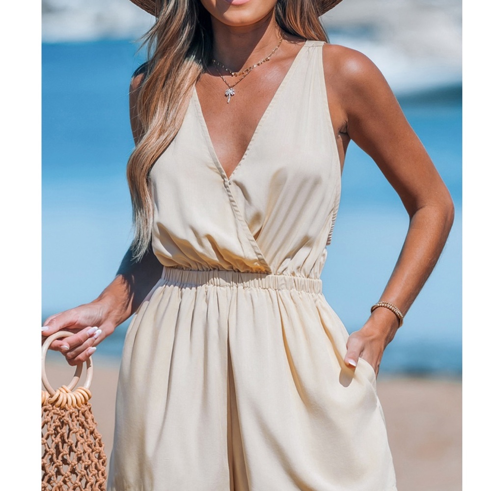 Women’s Romper NEW Size Small